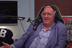 Milorad Krivokapić - Pod kapicom