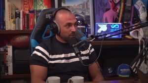 Boris Vapenski Pod kapicom