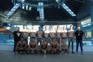 Invictum juniori
